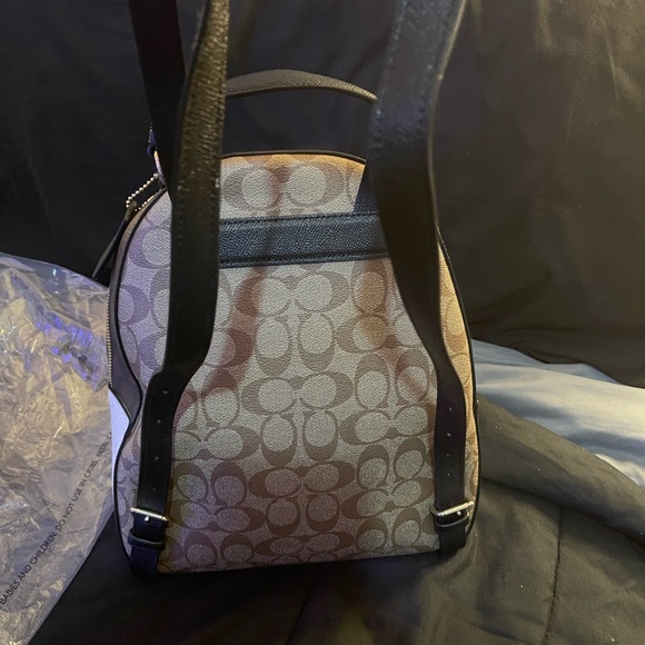 Coach signature logo medium Jordan back pack, 3 tone / logos - Picture 3 of 5